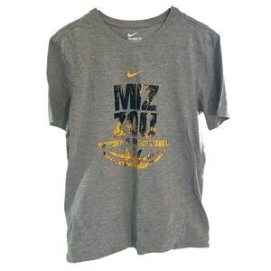 🆕Nike Gray Women’s Mizzou Basketball T-Shirt